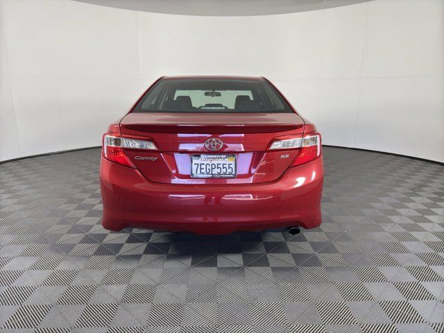 2014 Toyota Camry SE