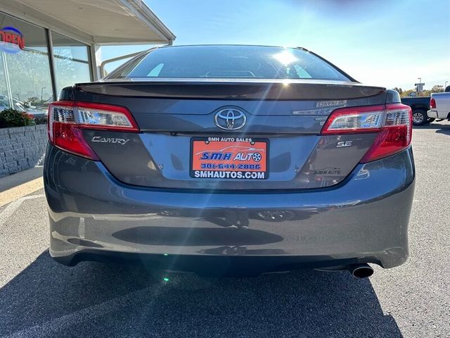 2014 Toyota Camry SE