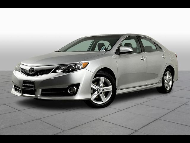 2014 Toyota Camry SE