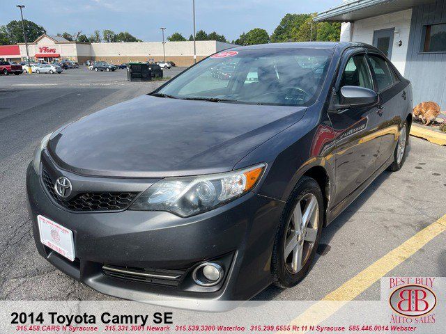 2014 Toyota Camry SE