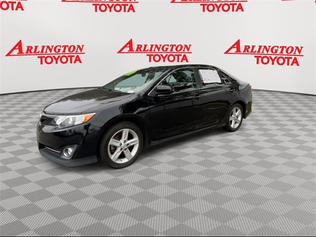 2014 Toyota Camry SE