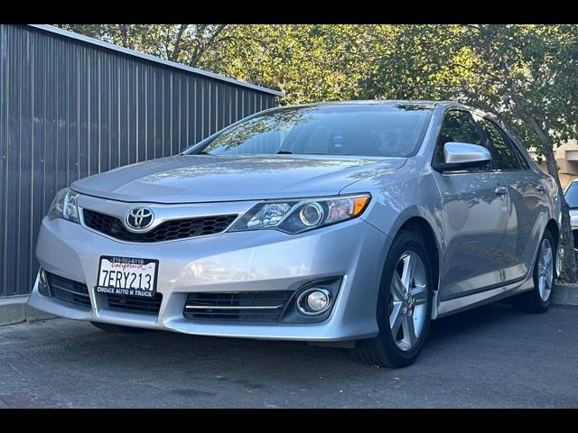 2014 Toyota Camry SE