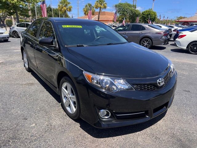 2014 Toyota Camry SE