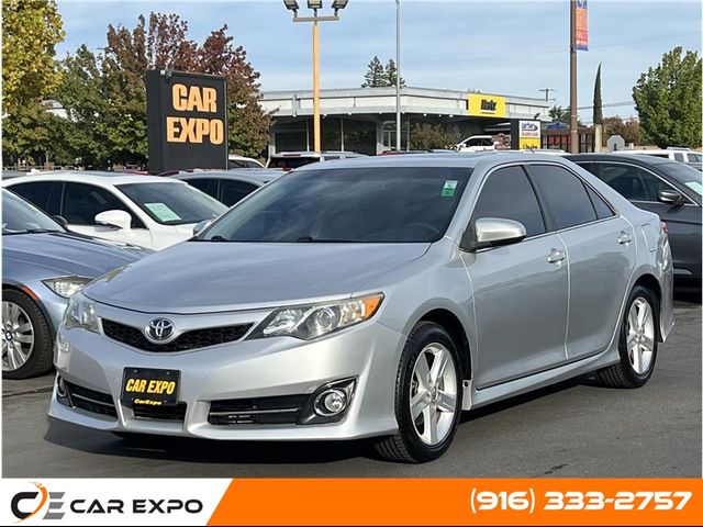 2014 Toyota Camry SE