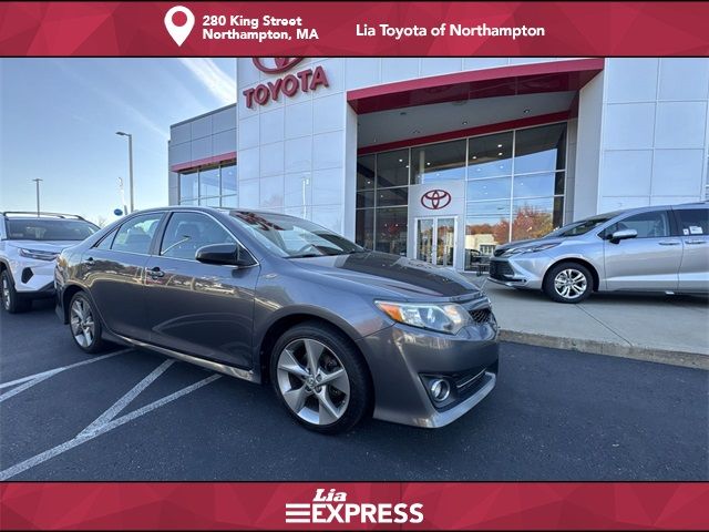 2014 Toyota Camry SE Sport