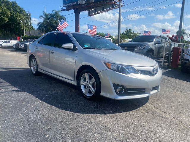 2014 Toyota Camry SE Sport