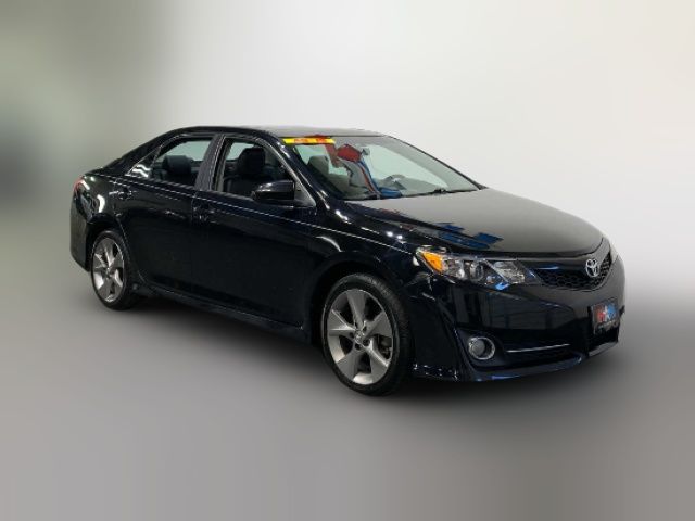 2014 Toyota Camry SE Sport