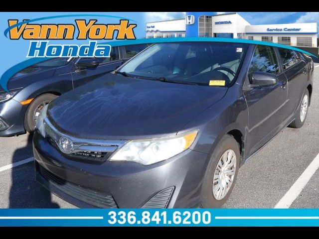 2014 Toyota Camry LE