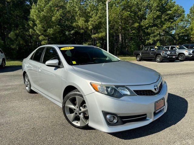 2014 Toyota Camry SE Sport