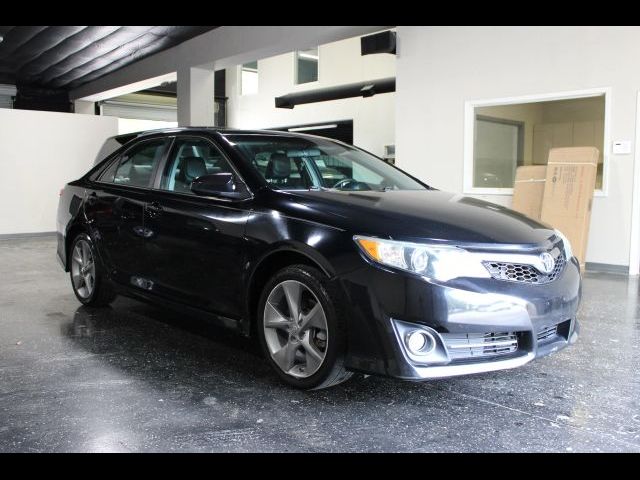 2014 Toyota Camry SE Sport