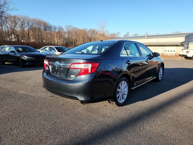 2014 Toyota Camry Hybrid XLE