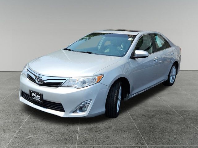 2014 Toyota Camry XLE