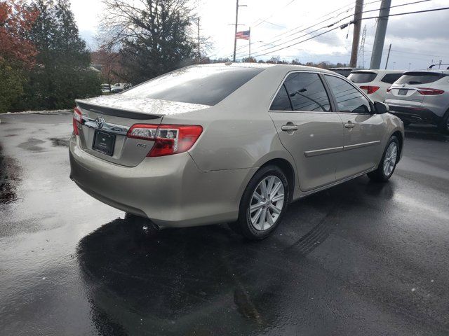 2014 Toyota Camry XLE