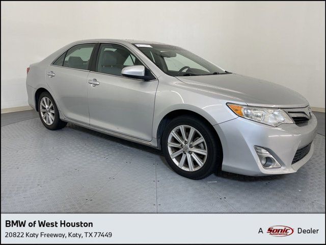 2014 Toyota Camry XLE