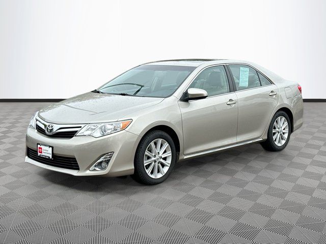 2014 Toyota Camry XLE