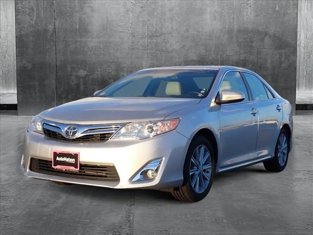 2014 Toyota Camry XLE