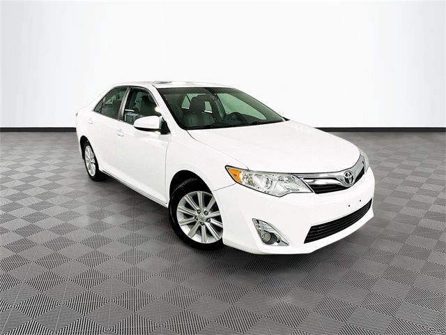 2014 Toyota Camry XLE