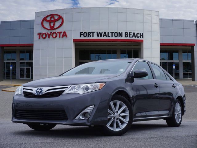 2014 Toyota Camry Hybrid XLE