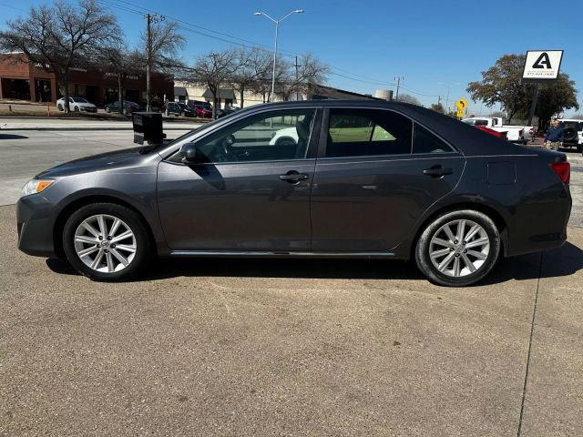 2014 Toyota Camry XLE