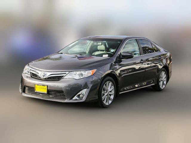 2014 Toyota Camry Hybrid LE