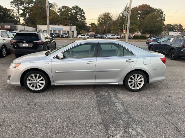 2014 Toyota Camry Hybrid LE