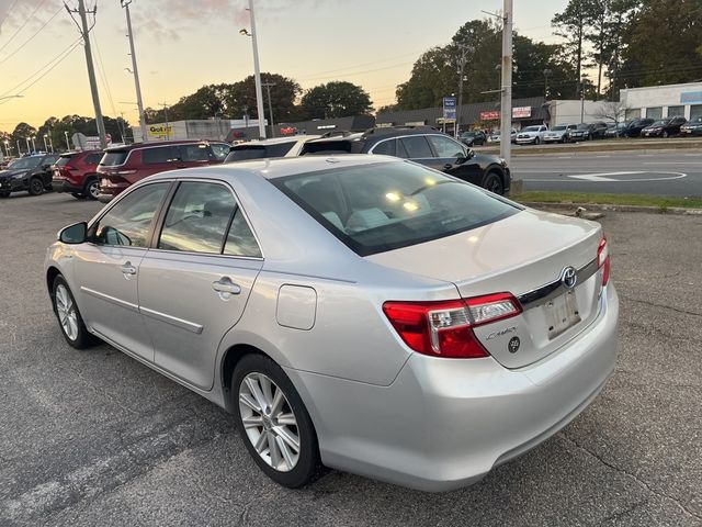 2014 Toyota Camry Hybrid LE