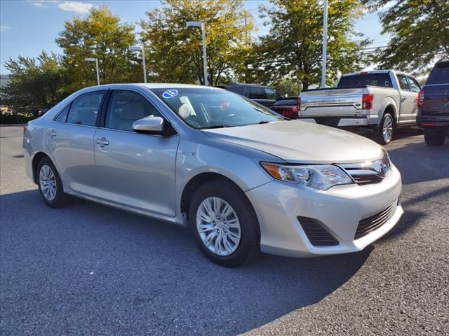 2014 Toyota Camry Hybrid LE