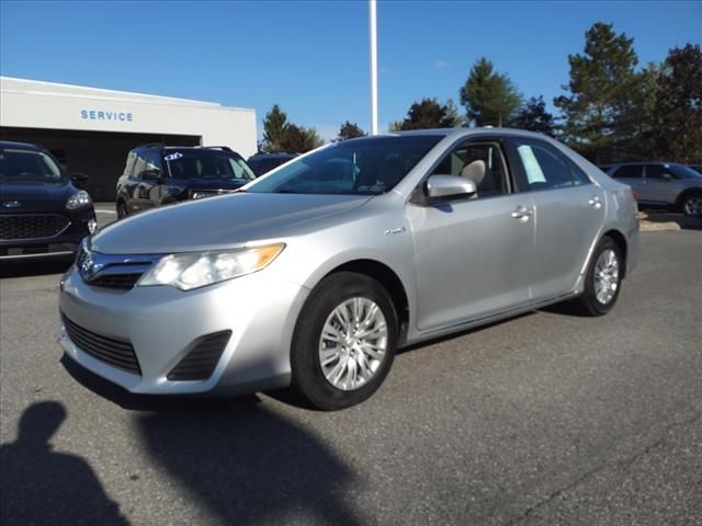 2014 Toyota Camry Hybrid LE