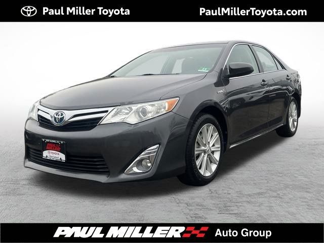 2014 Toyota Camry Hybrid XLE