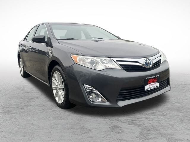 2014 Toyota Camry Hybrid XLE