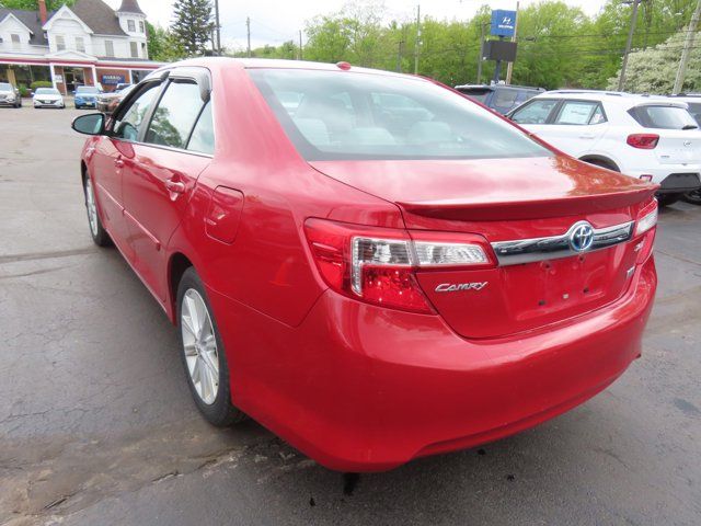 2014 Toyota Camry Hybrid XLE