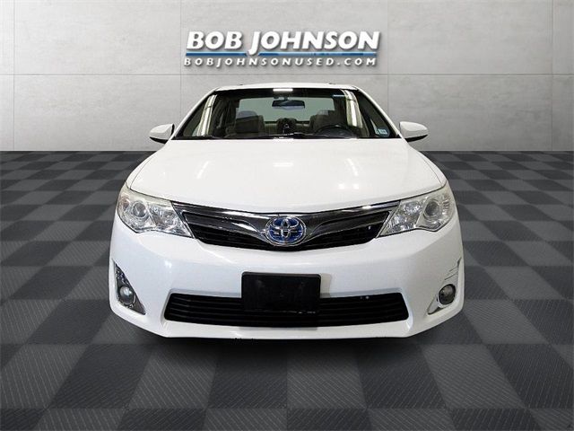 2014 Toyota Camry Hybrid XLE