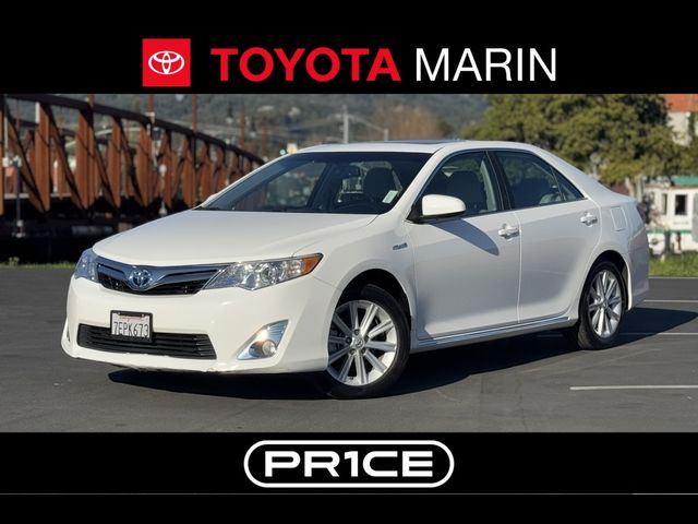 2014 Toyota Camry Hybrid XLE