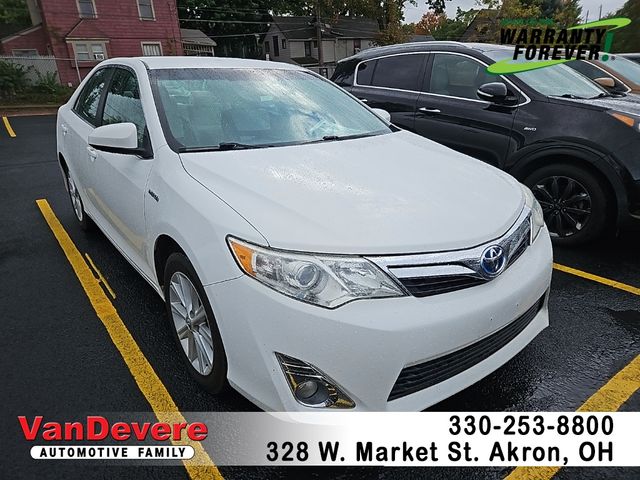 2014 Toyota Camry Hybrid LE