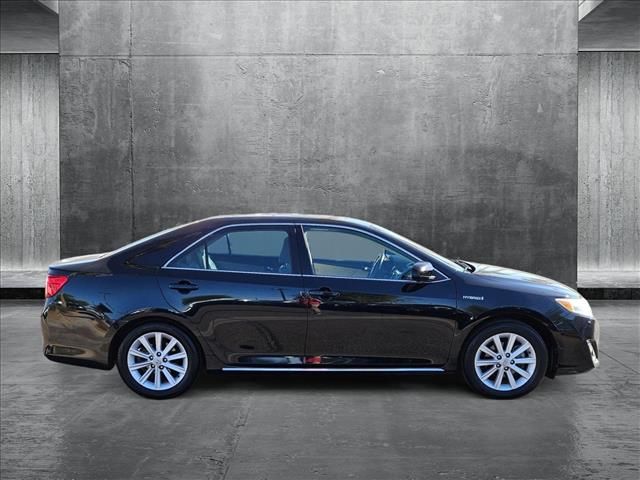 2014 Toyota Camry Hybrid XLE