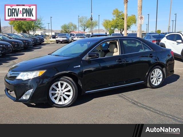 2014 Toyota Camry Hybrid XLE