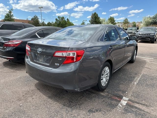 2014 Toyota Camry Hybrid 