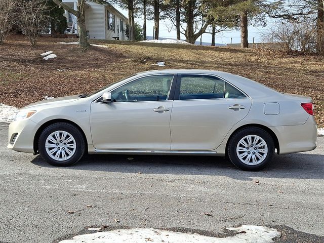 2014 Toyota Camry Hybrid LE