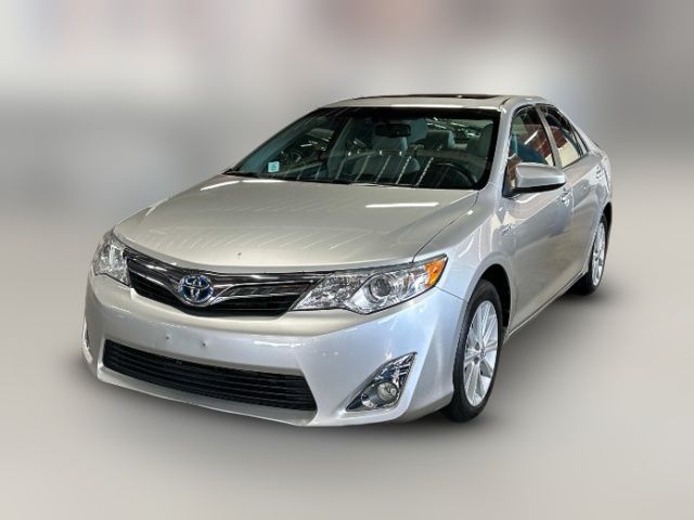 2014 Toyota Camry Hybrid LE