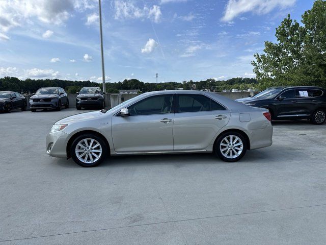 2014 Toyota Camry Hybrid LE