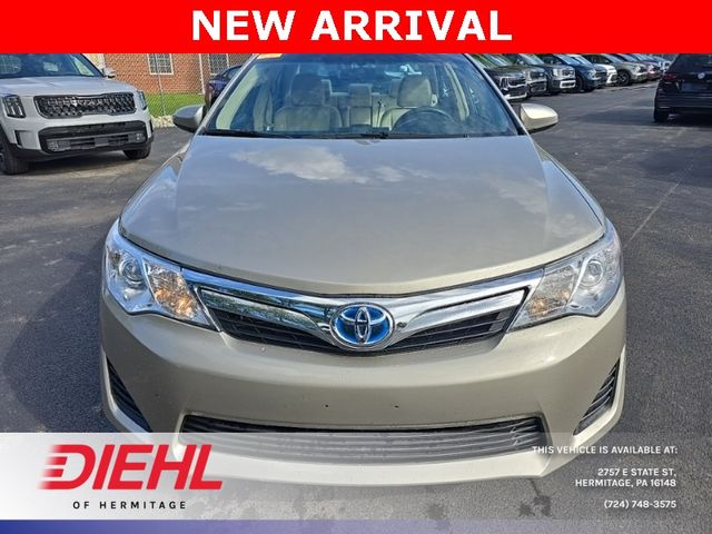 2014 Toyota Camry Hybrid LE