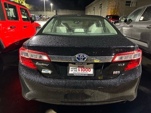 2014 Toyota Camry Hybrid LE