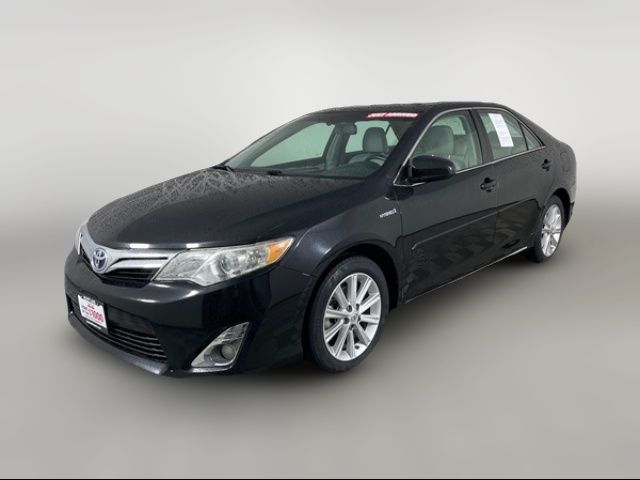 2014 Toyota Camry Hybrid LE