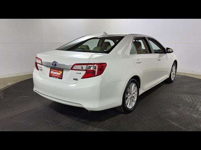 2014 Toyota Camry Hybrid LE