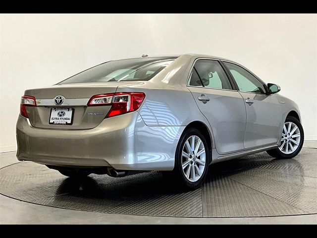 2014 Toyota Camry Hybrid LE