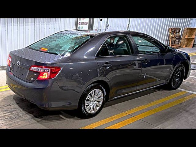 2014 Toyota Camry Hybrid SE Limited Edition