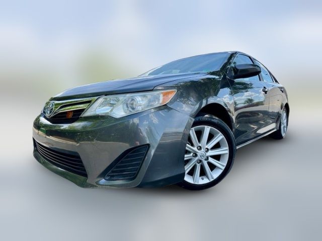 2014 Toyota Camry Hybrid SE Limited Edition