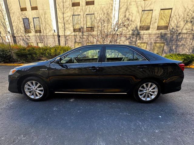 2014 Toyota Camry Hybrid SE Limited Edition