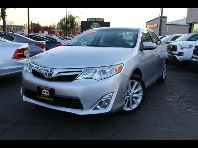 2014 Toyota Camry Hybrid XLE