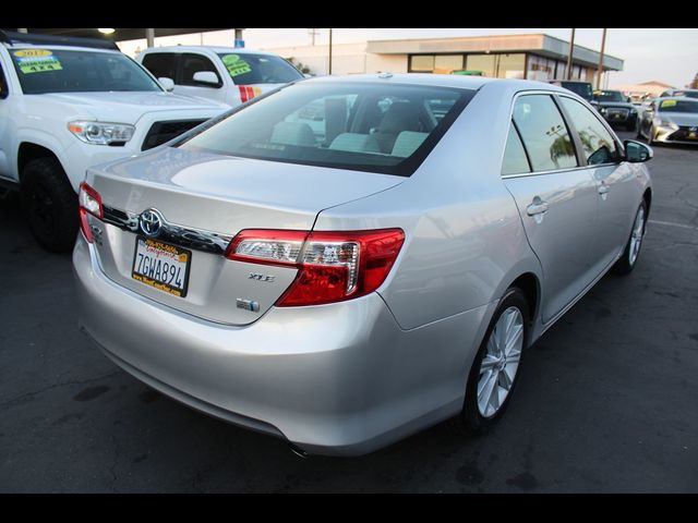 2014 Toyota Camry Hybrid XLE